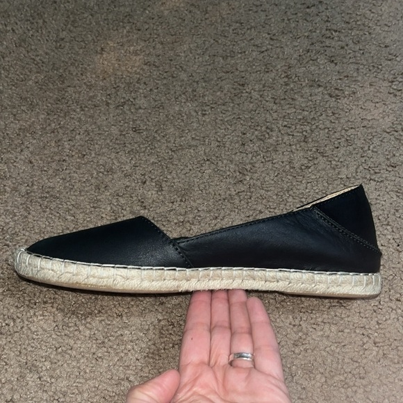 Olukai Kaula Pa'a 'Ili Leather Slip On Espadrille Flat Black 7.5 - Picture 6 of 11